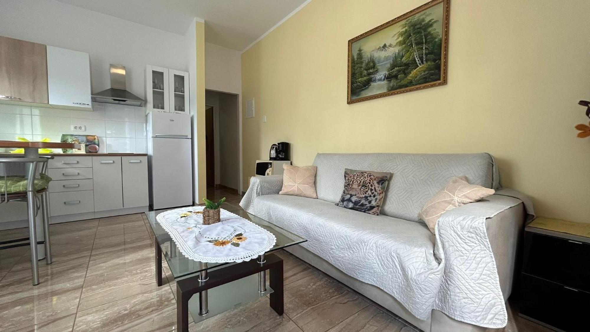 Guest house Nada *
